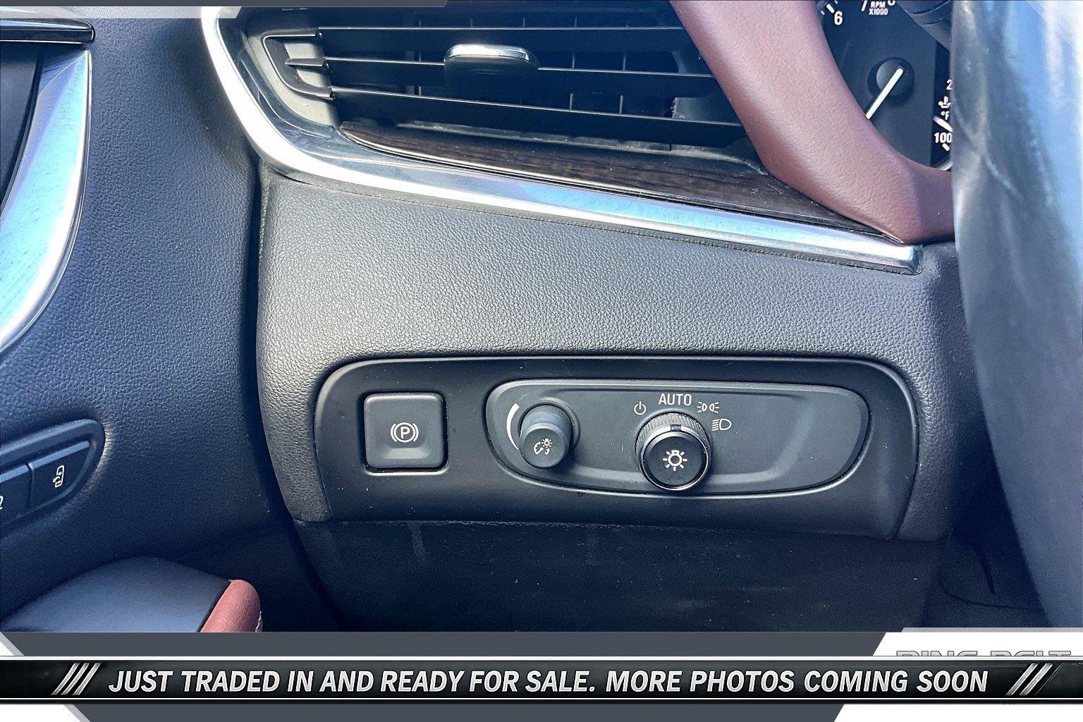 Used 2019 Buick Enclave Avenir w/ Avenir Technology Package FWD image 23