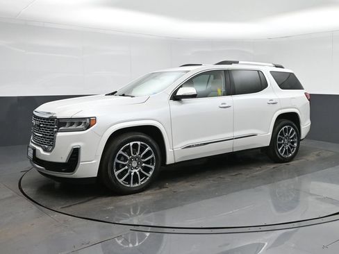 Used 2020 GMC Acadia Denali w/ Trailering Package image 3