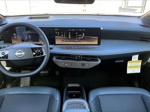 New 2026 Nissan Leaf Platinum+ image 5