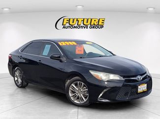 Used 2015 Toyota Camry SE video 1