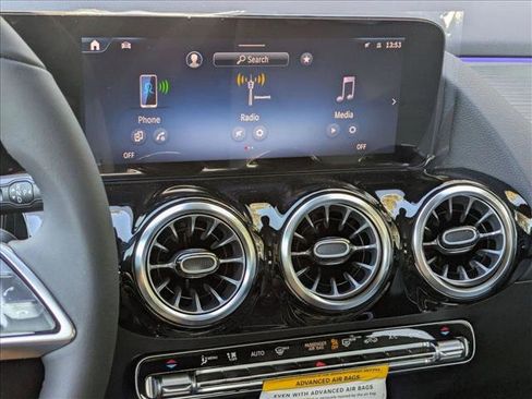 New 2026 Mercedes-Benz GLA 250 image 12