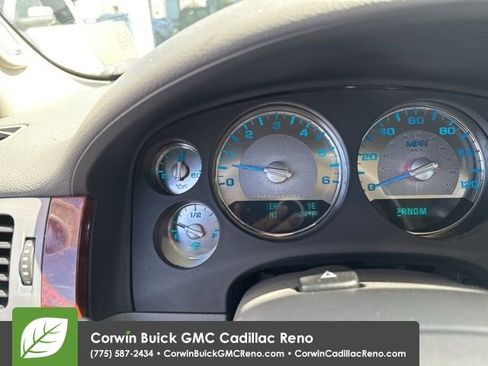 Used 2012 Chevrolet Avalanche LTZ image 16