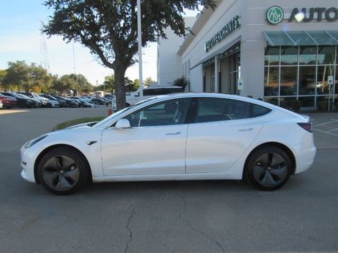 Used 2019 Tesla Model 3 Standard Range image 12