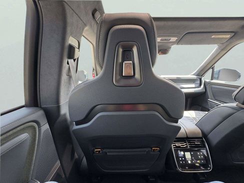 Used 2025 Rivian R1S Adventure AWD/4WD image 44