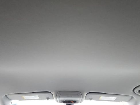 Used 2024 Chevrolet Blazer LT w/ Convenience Package FWD image 40