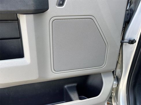 Used 2019 Ford F150 XL w/ Equipment Group 101A Mid image 18