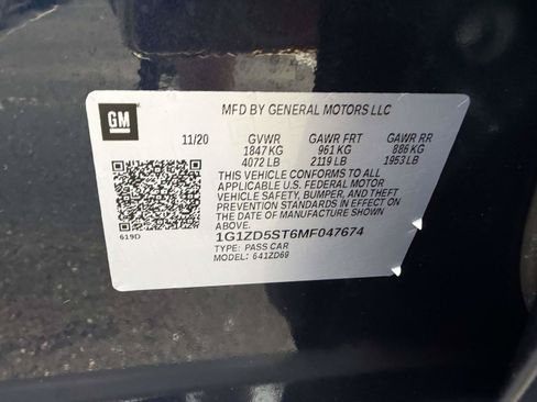 Used 2021 Chevrolet Malibu LT FWD image 19