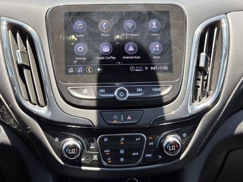 Used 2023 Chevrolet Equinox Premier FWD image 13