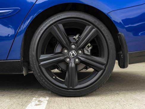 Used 2023 Honda Accord Sport image 15