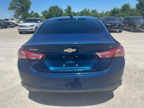 Used 2019 Chevrolet Malibu LT FWD image 4