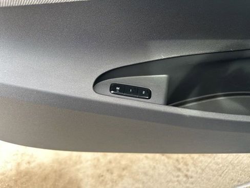 Used 2023 Polestar Polestar 2 w/ Pilot Pack image 28