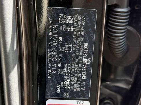 Used 2023 Kia Soul EX image 30