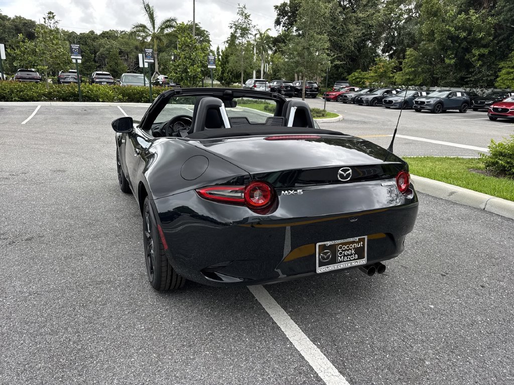 New 2026 MAZDA MX-5 Miata Sport w/ Interior Package RWD image 13