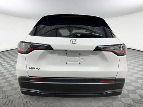 New 2027 Honda HR-V LX image 5