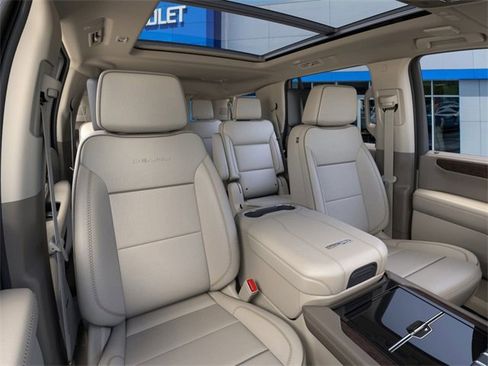 New 2026 GMC Yukon Denali image 16