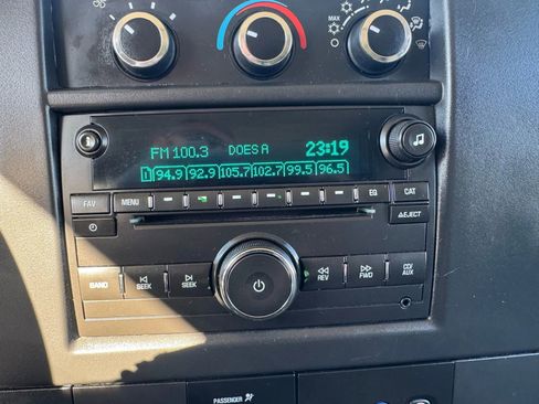 Used 2017 Chevrolet Express 3500 LT w/ LT Preferred Equipment Group image 40