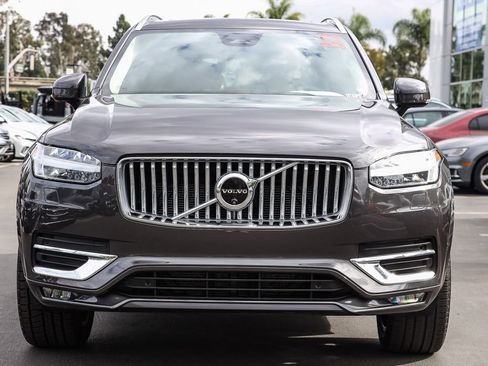 Used 2024 Volvo XC90 B6 Plus image 4