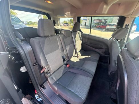 Used 2017 Ford Transit Connect XL FWD image 12