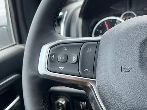 New 2025 RAM 2500 Big Horn AWD/4WD image 12