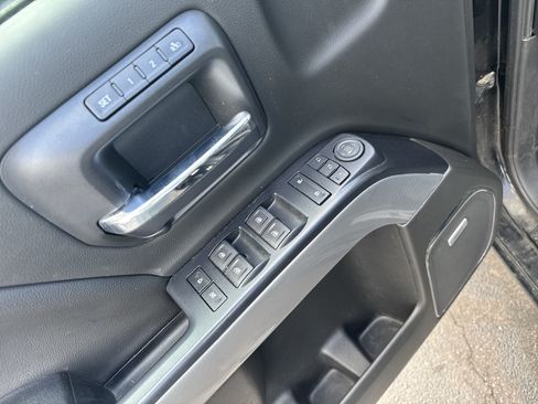 Used 2018 Chevrolet Silverado 1500 LTZ Z71 w/ LTZ Plus Package AWD/4WD image 16