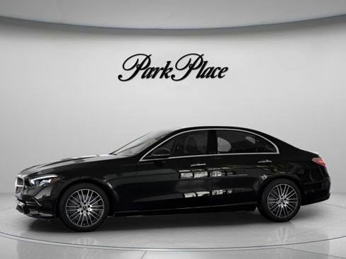 Used 2026 Mercedes-Benz C 300 Sedan image 4