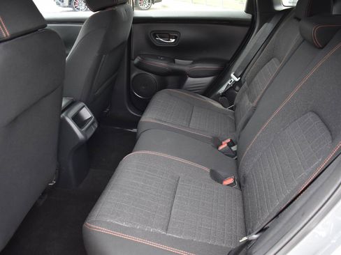 Used 2025 Honda HR-V Sport image 18