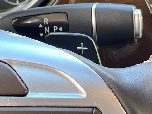 Used 2015 Mercedes-Benz GL 450 4MATIC image 56