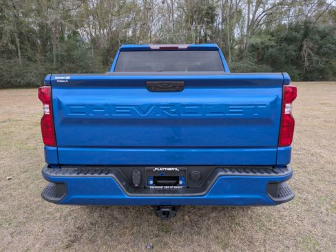 Used 2022 Chevrolet Silverado 1500 Custom RWD image 5