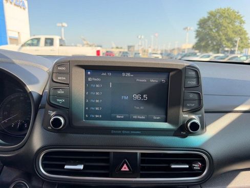 Used 2018 Hyundai Kona SEL FWD image 13