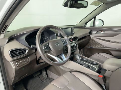 Used 2019 Hyundai Santa Fe Limited image 3