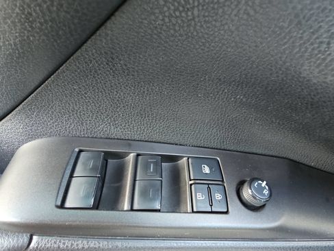Used 2023 Toyota Camry SE w/ Convenience Package FWD image 26