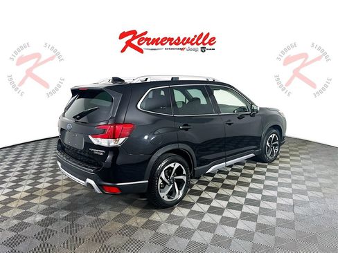Used 2022 Subaru Forester Touring w/ Popular Package #2 image 7