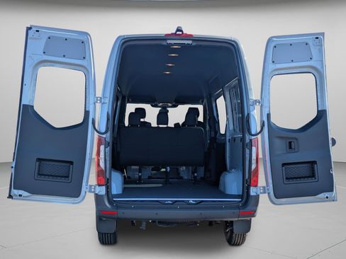 New 2025 Mercedes-Benz Sprinter 2500 image 8