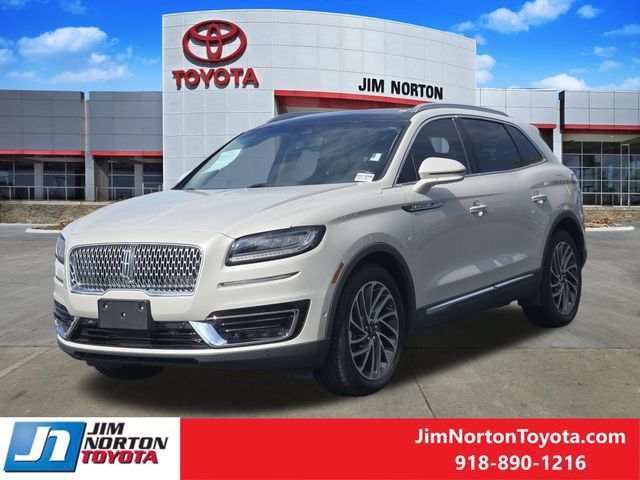 Used 2019 Lincoln Nautilus Reserve FWD image 4