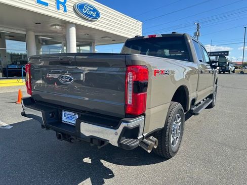 New 2026 Ford F250 Lariat image 3