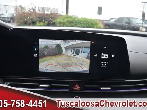 Used 2024 Hyundai Elantra SEL FWD image 32