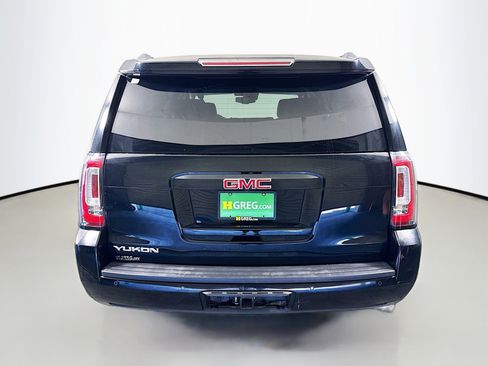 Used 2017 GMC Yukon SLT image 8