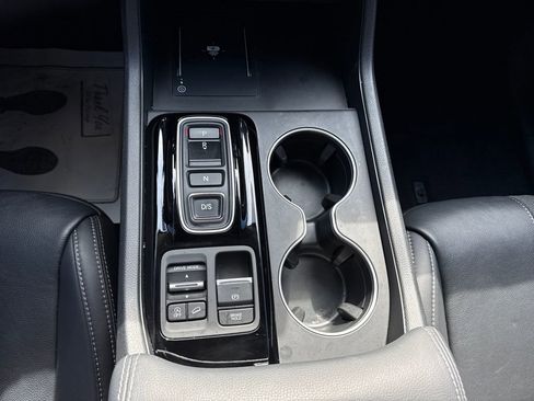 Certified 2023 Honda Pilot Touring image 20