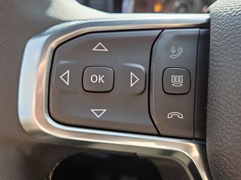 New 2025 RAM 2500 Laramie AWD/4WD image 23