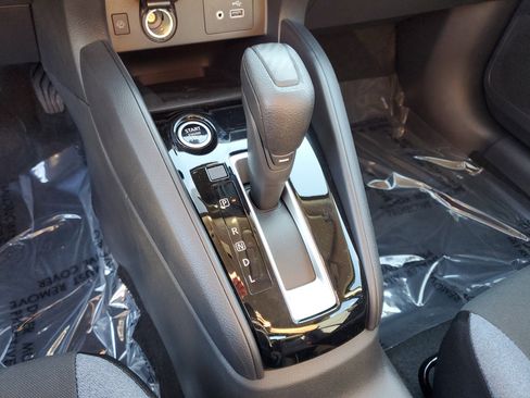 New 2025 Nissan Versa SV w/ Trunk Package image 29