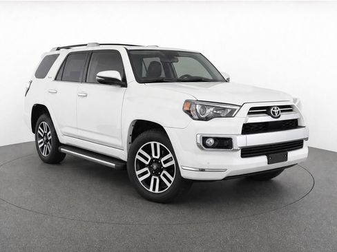 Used 2023 Toyota 4Runner Limited AWD/4WD image 7