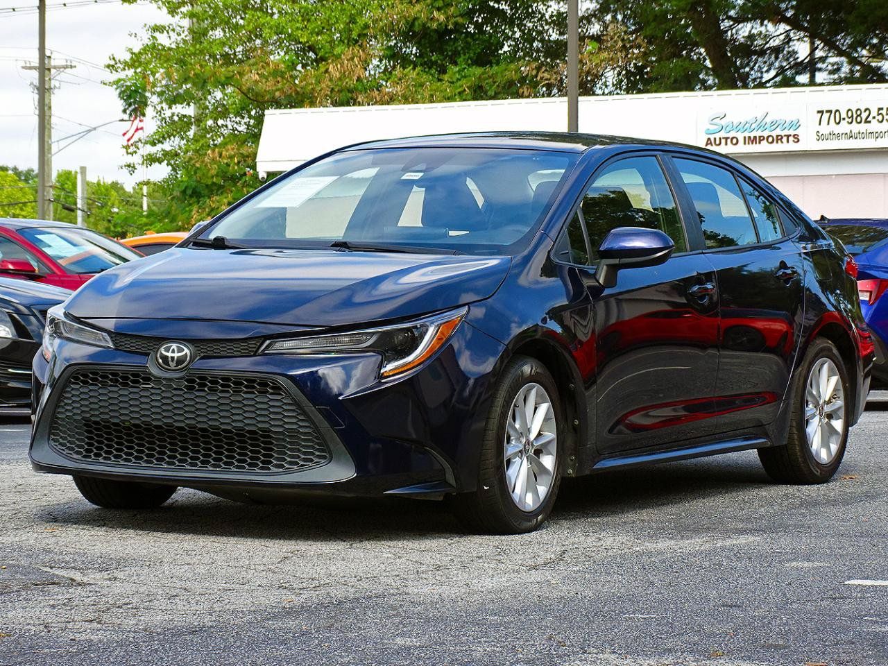Used 2021 Toyota Corolla LE w/ LE Convenience Package FWD image 6