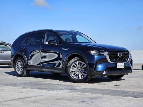 Certified 2024 MAZDA CX-90 Plug-In Hybrid w/ Preferred AWD/4WD image 4