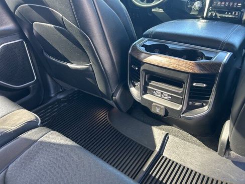 Used 2020 RAM 1500 Laramie image 17