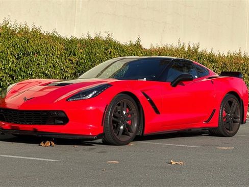 Used 2017 Chevrolet Corvette Stingray Coupe image 8