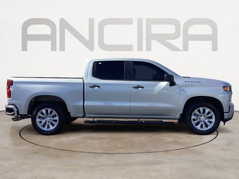 Used 2020 Chevrolet Silverado 1500 Custom w/ Custom Value Package RWD image 13
