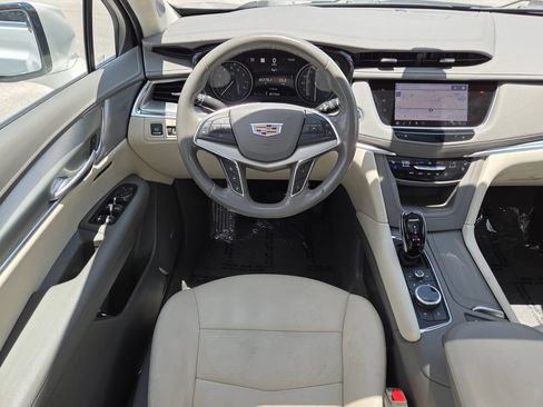 Used 2023 Cadillac XT5 Premium Luxury w/ Technology Package AWD/4WD image 26