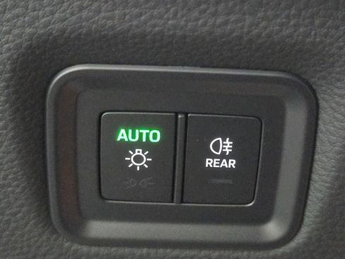 New 2025 Porsche Cayenne S image 28