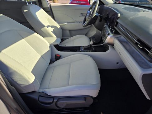 Used 2024 Hyundai Kona SEL image 15