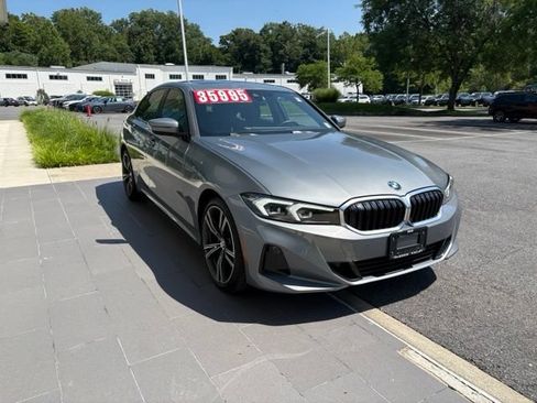 Used 2023 BMW 330i xDrive Sedan w/ Driving Assistance Package AWD/4WD image 5